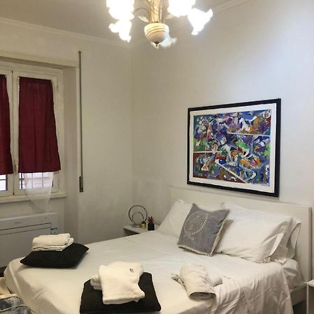 Apartamento Affaccio Su Piazza Navona Roma Exterior foto